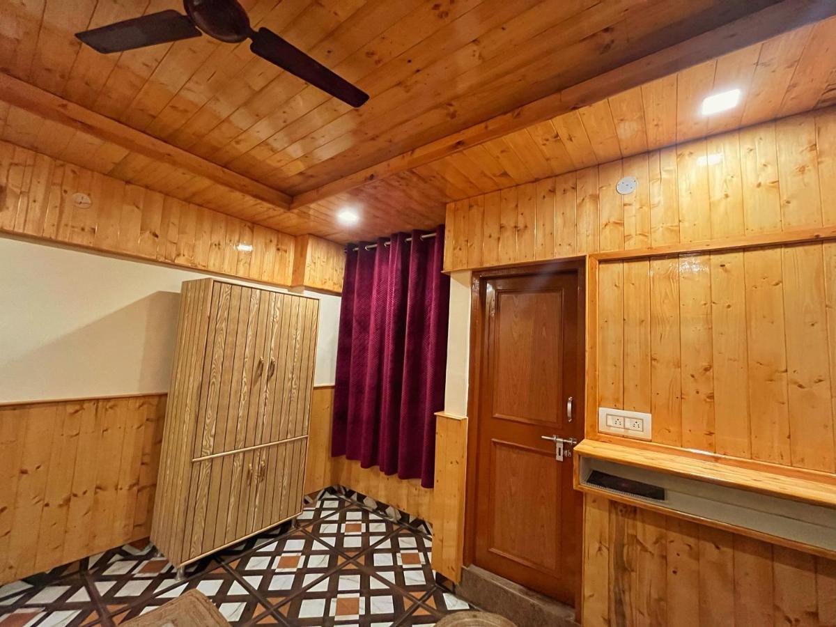 I Love Kasol Hostel & Rooftop Cafe Buitenkant foto